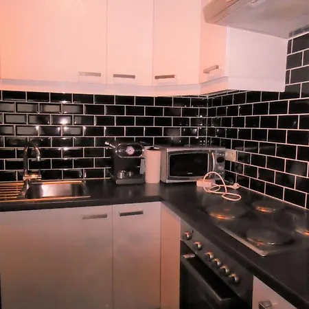 Appartement Luxurious T3 Garage, View On The Noordzee, 2-6 P Baby In Plein Center Ostende